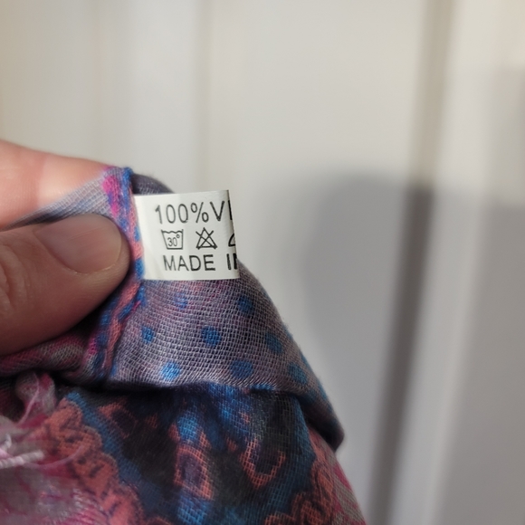 Vibrant Pink & Blue Infinity Scarf, 100% Viscose - Picture 5 of 8